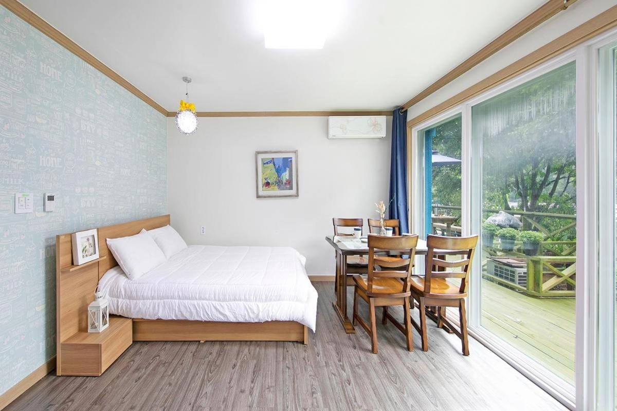 Hongcheon When You Are There Pension Room photo