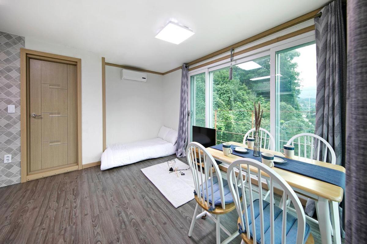 Hongcheon When You Are There Pension Room photo